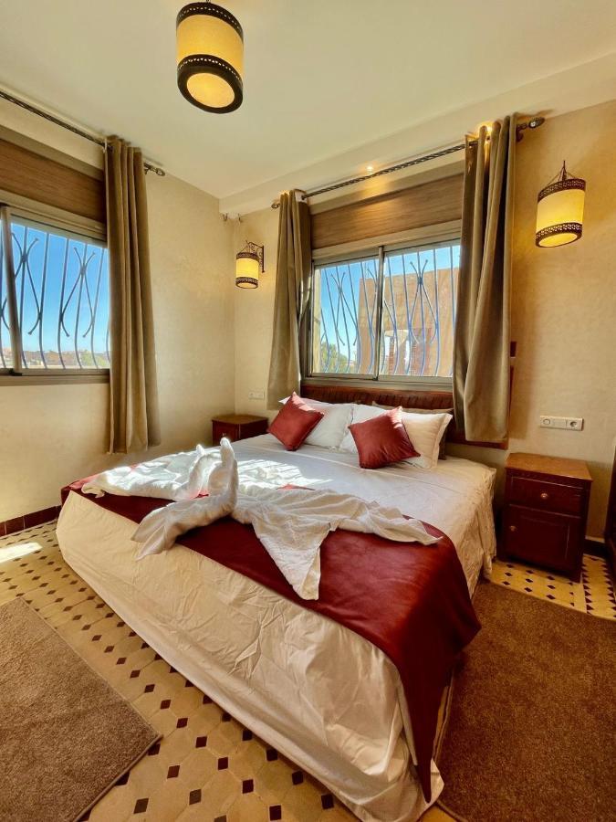 Hotel Apartments Lexpert " Riad The Family" Merzouga Exterior foto