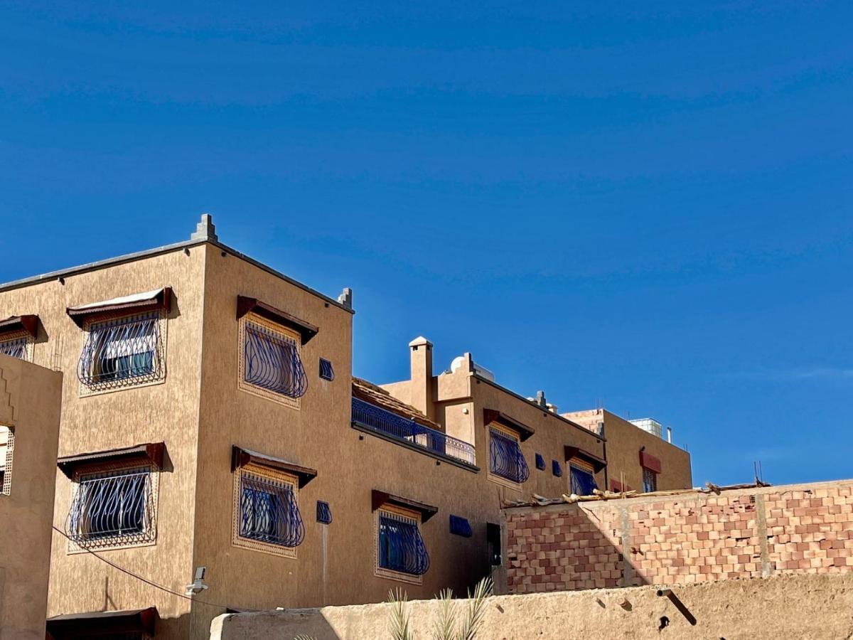 Hotel Apartments Lexpert " Riad The Family" Merzouga Exterior foto